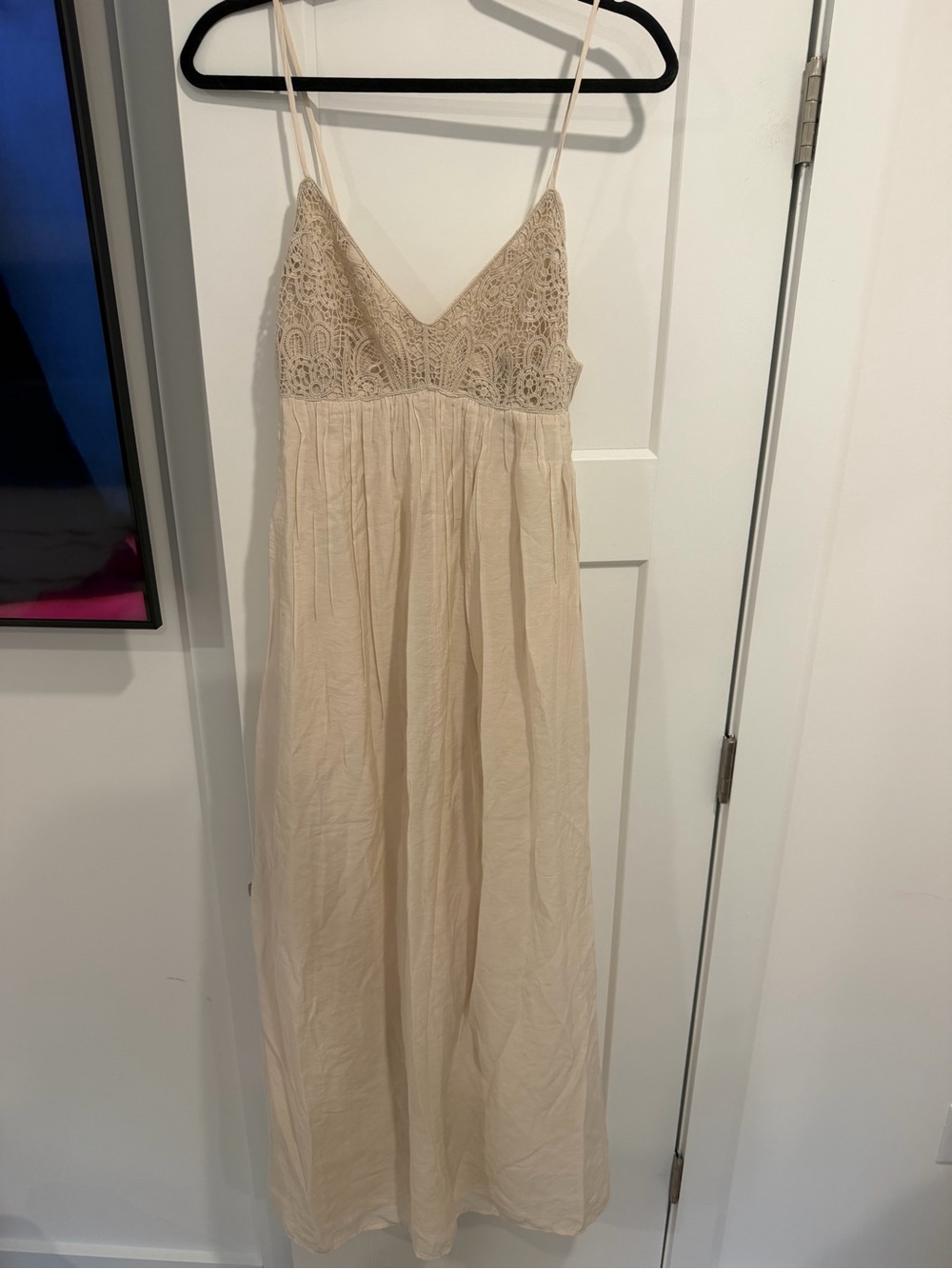 Abercrombie & Fitch Cream Lace Bodice Pleated Maxi Dress